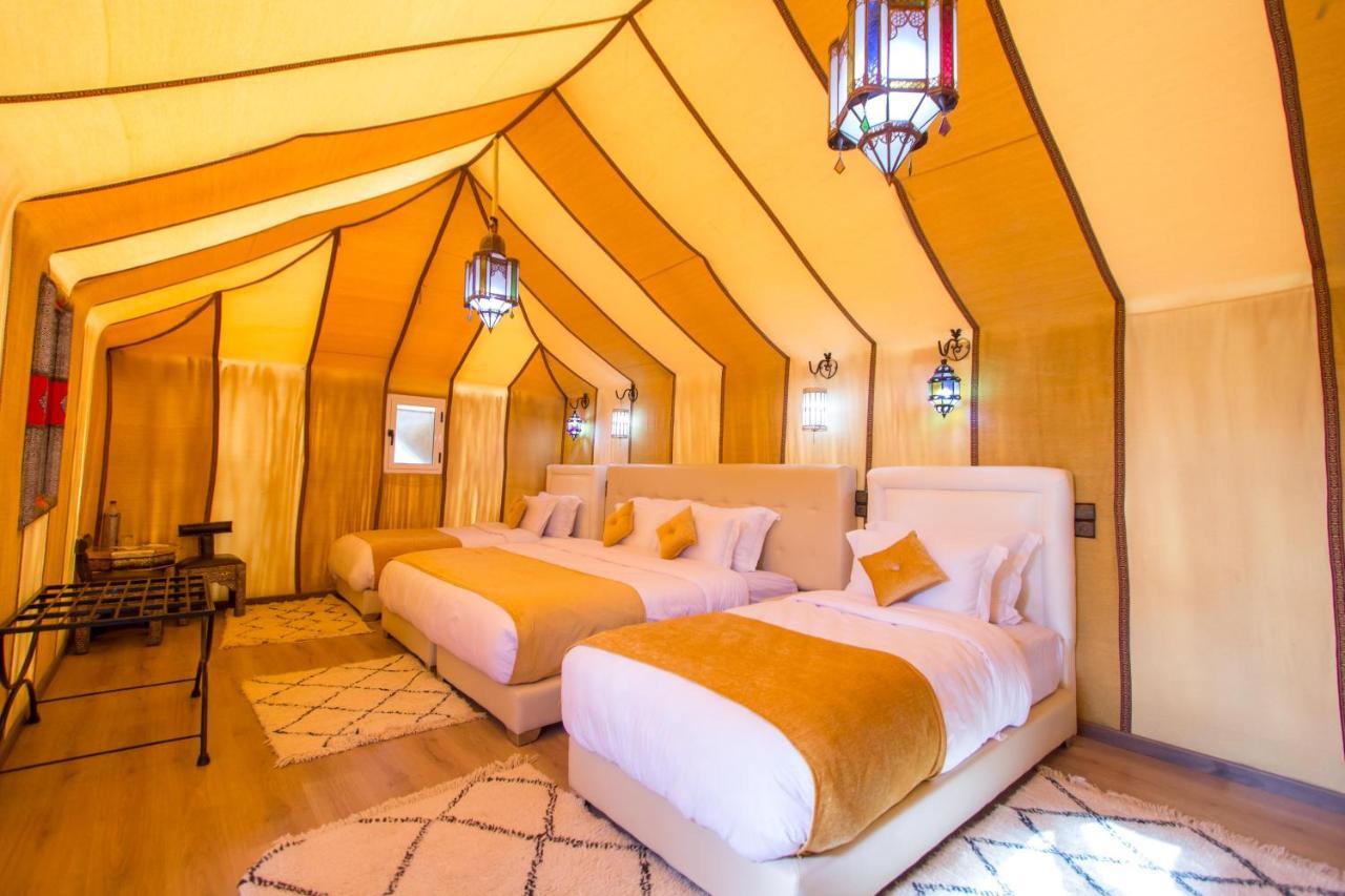 Отель Sahara Sky Luxury Camp Мерзуга Экстерьер фото